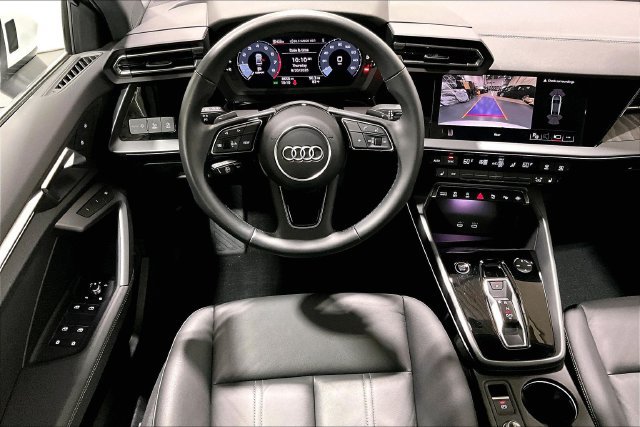 Used 2025 Audi A3 2.0T Premium w/ Convenience Package AWD/4WD image 4