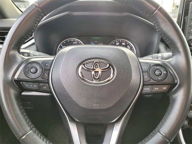 Used 2022 Toyota RAV4 SE image 22