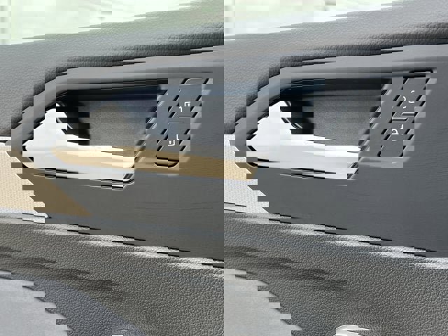 New 2025 Volkswagen Jetta SE image 12