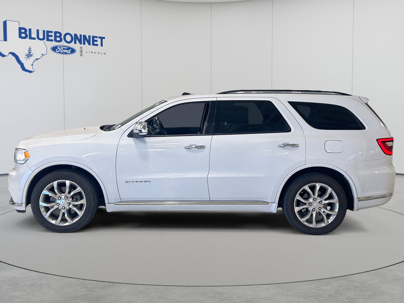 Used 2018 Dodge Durango Citadel w/ Technology Group RWD image 8