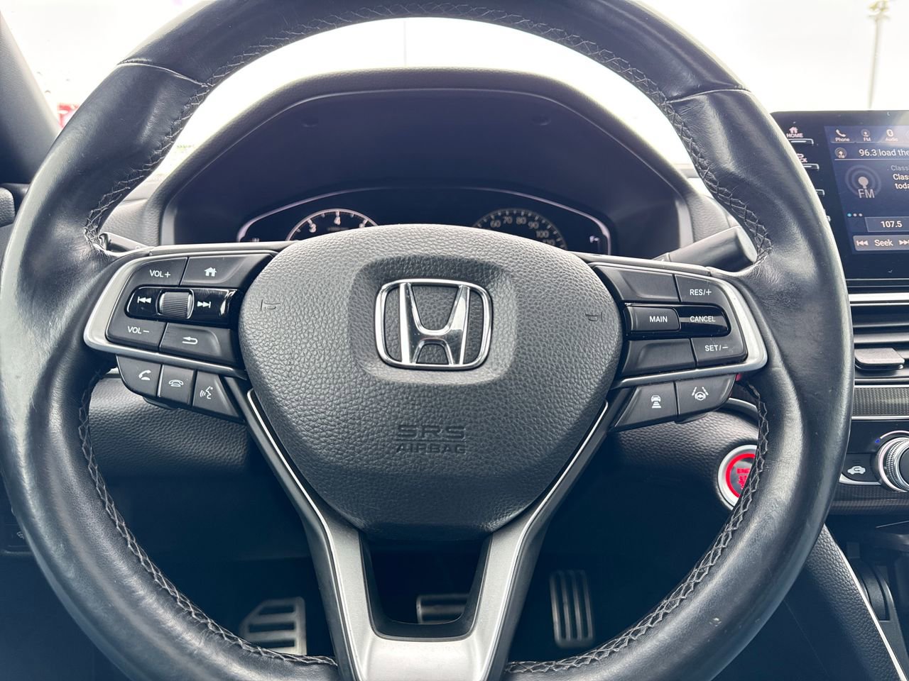 Used 2019 Honda Accord Sport image 16