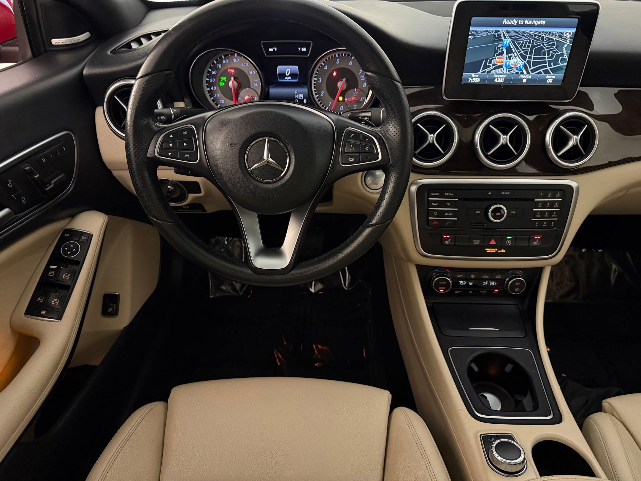 Used 2016 Mercedes-Benz CLA 250 4MATIC image 27