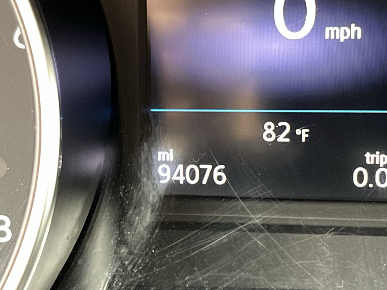 Used 2018 Volkswagen Tiguan SE w/ Panoramic Sunroof Package AWD/4WD image 15