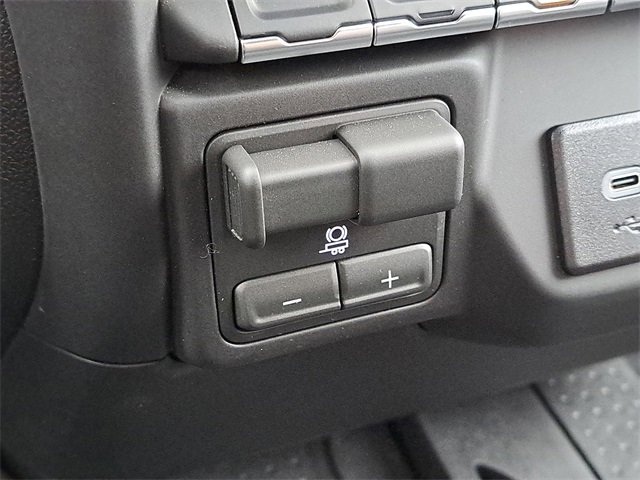Used 2026 Chevrolet Silverado 1500 Custom w/ Rally Edition image 16