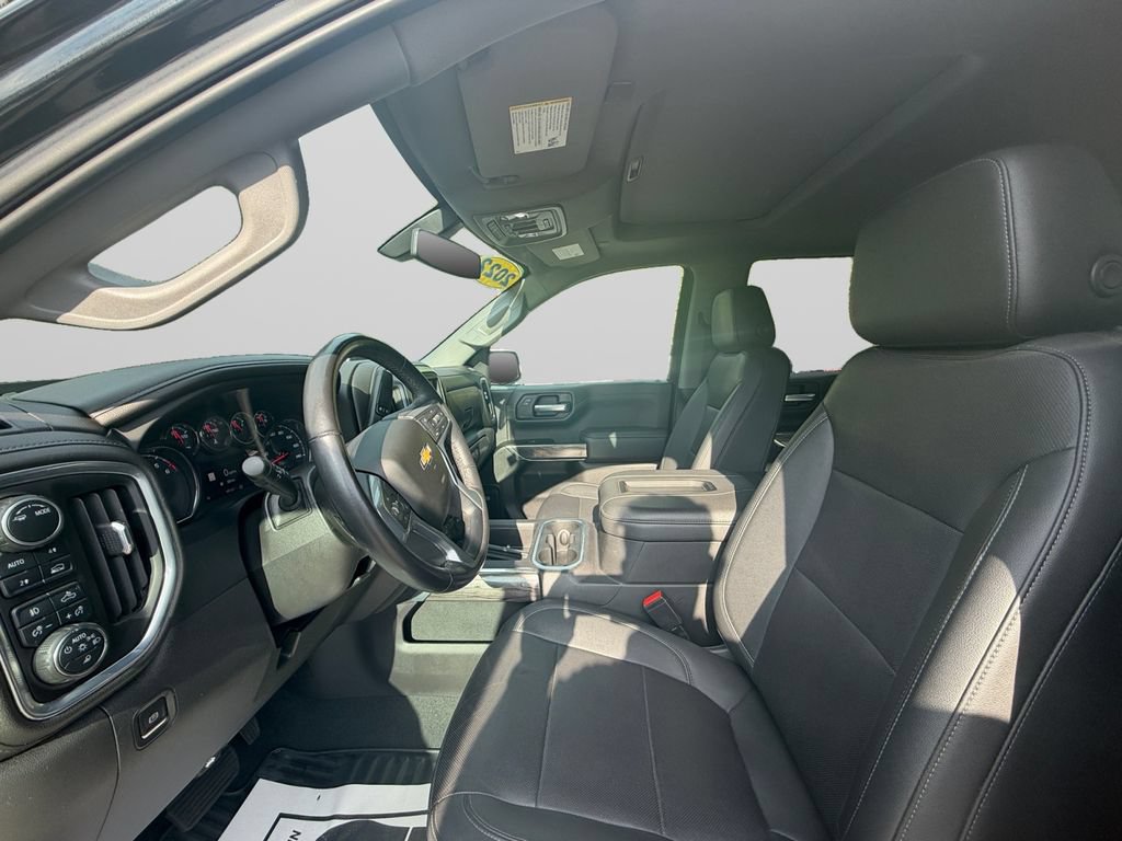 Used 2022 Chevrolet Silverado 1500 LTZ w/ LTZ Convenience Package II AWD/4WD image 13