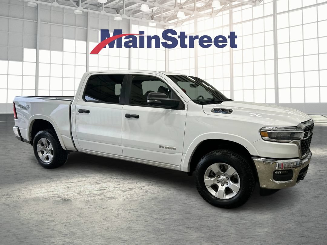 Used 2025 RAM 1500 Big Horn AWD/4WD image 7