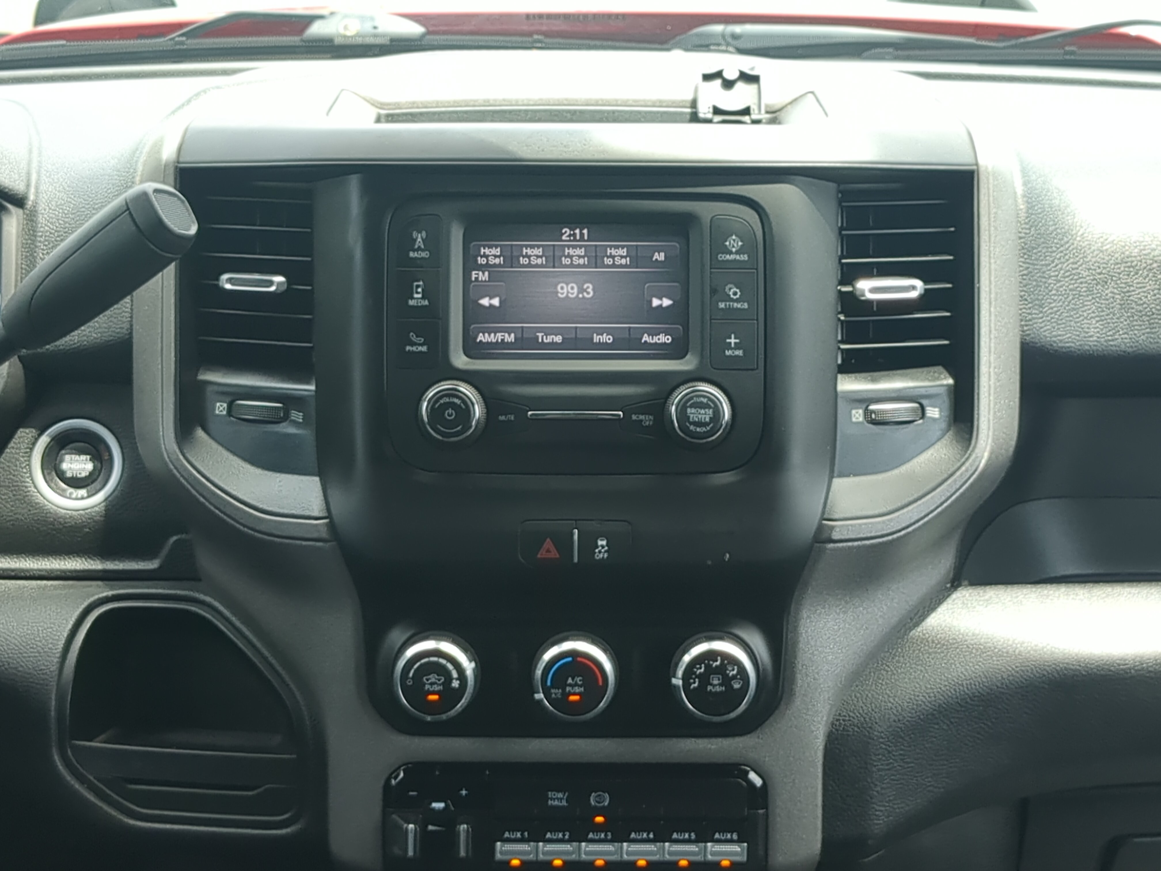 Used 2022 RAM 5500 Tradesman w/ Chrome Appearance Group RWD image 16