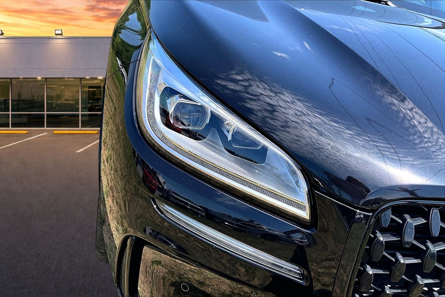 Used 2023 Lincoln Corsair Reserve w/ Equipment Group 201A AWD/4WD image 29