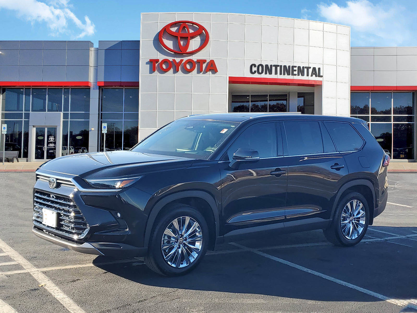 Certified 2025 Toyota Grand Highlander AWD image 3