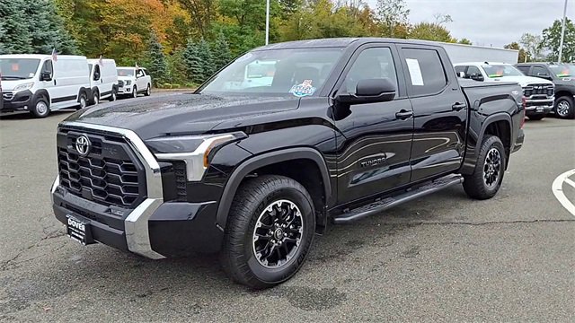 Used 2025 Toyota Tundra SR5 w/ TRD Off-Road Package image 4