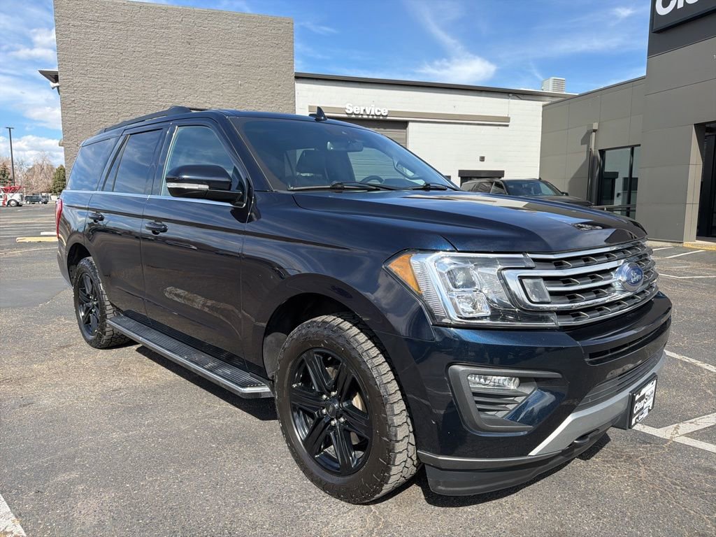 Used 2021 Ford Expedition XLT image 2