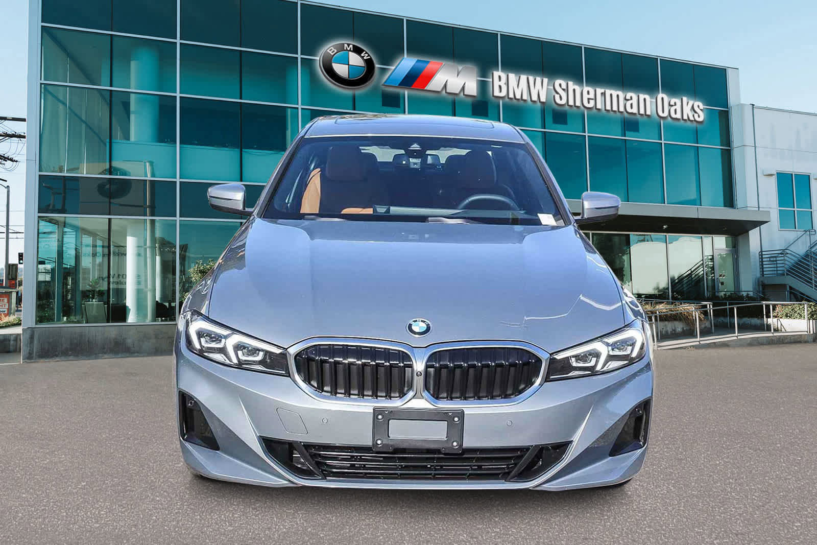 Certified 2025 BMW 330i Sedan w/ Premium Package image 2