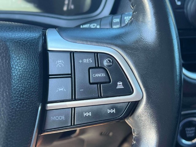 Used 2024 Toyota Grand Highlander AWD image 28