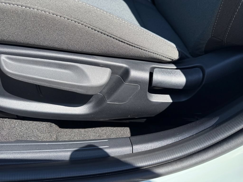 New 2026 Kia K4 FWD image 16