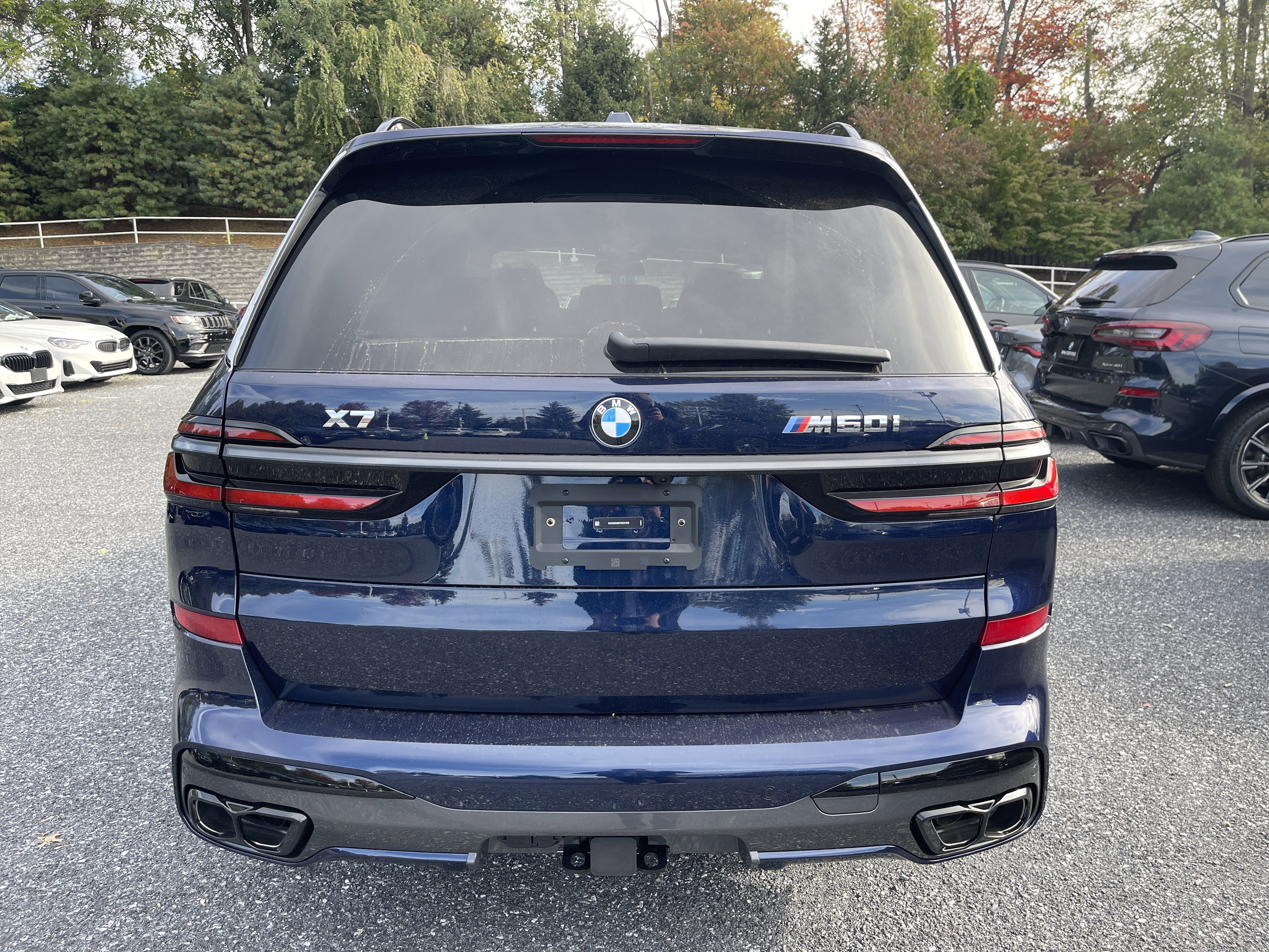 New 2026 BMW X7 M60i image 6