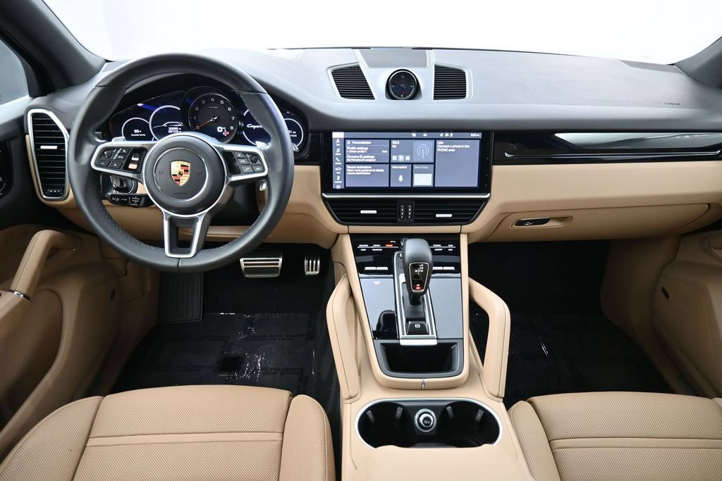Certified 2021 Porsche Cayenne S AWD/4WD image 6