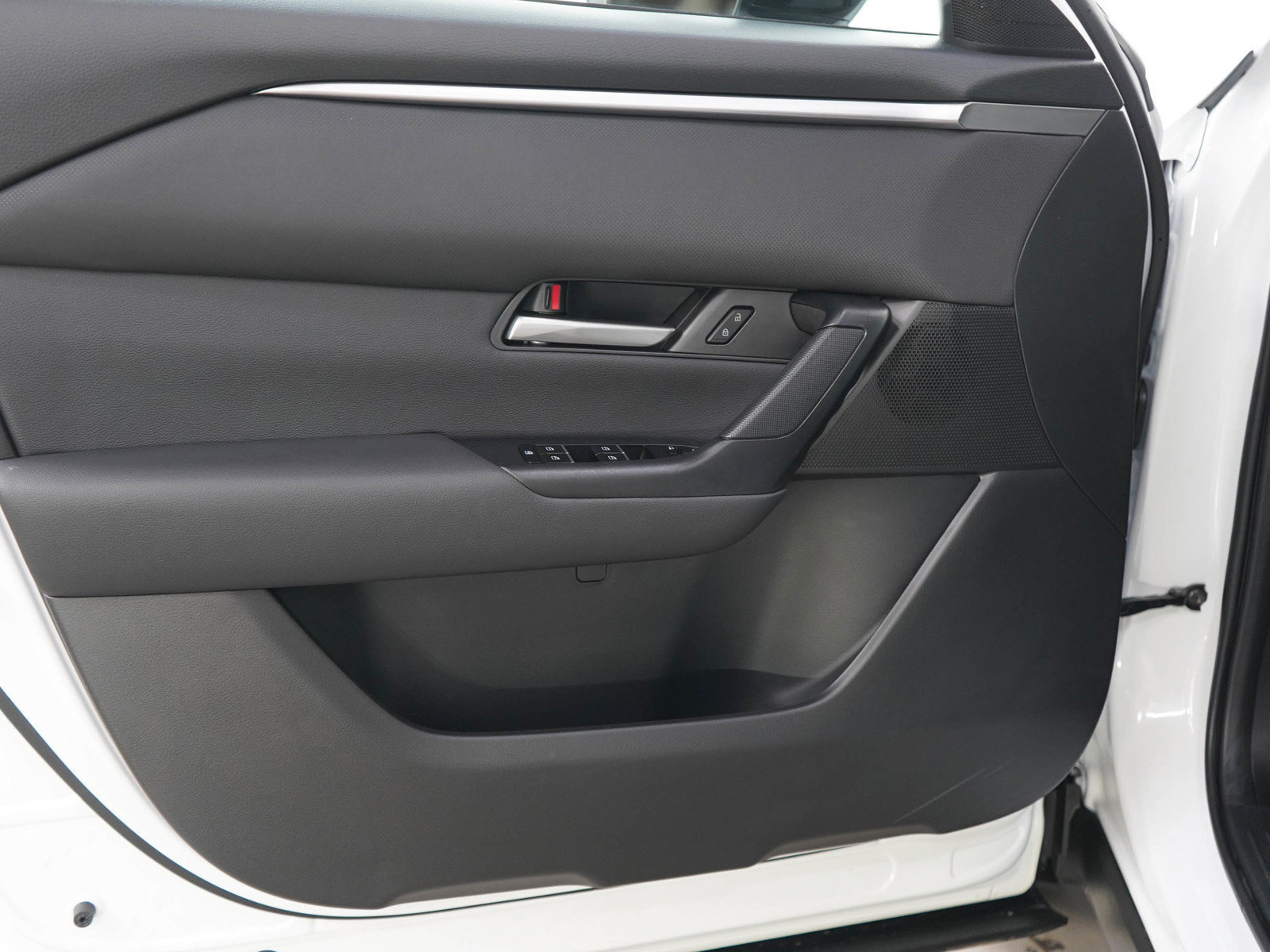 Used 2024 MAZDA CX-50 AWD 2.5 S w/ Cargo Package image 19