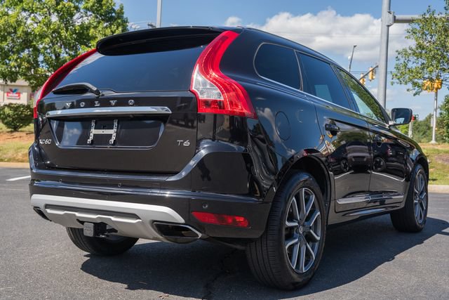 Used 2017 Volvo XC60 T6 Dynamic w/ Climate Package AWD/4WD image 7