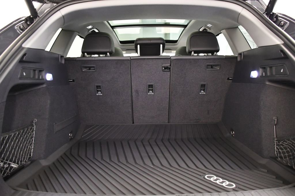 New 2025 Audi Q6 e-tron Premium Plus image 55