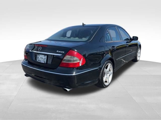 Used 2009 Mercedes-Benz E 350 4MATIC Sedan image 7