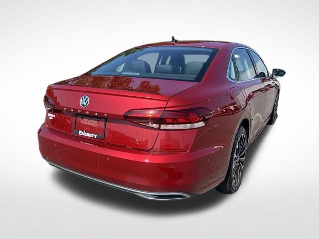 Used 2022 Volkswagen Passat 2.0T FWD image 9