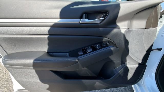 Used 2025 Nissan Altima 2.5 SL image 19