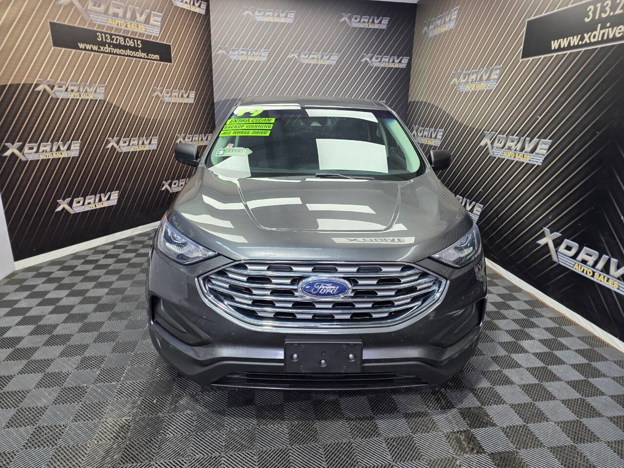 Used 2019 Ford Edge SE image 4