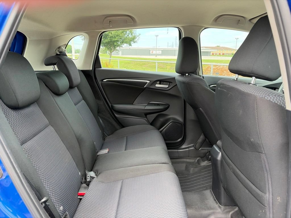 Used 2018 Honda Fit LX image 27