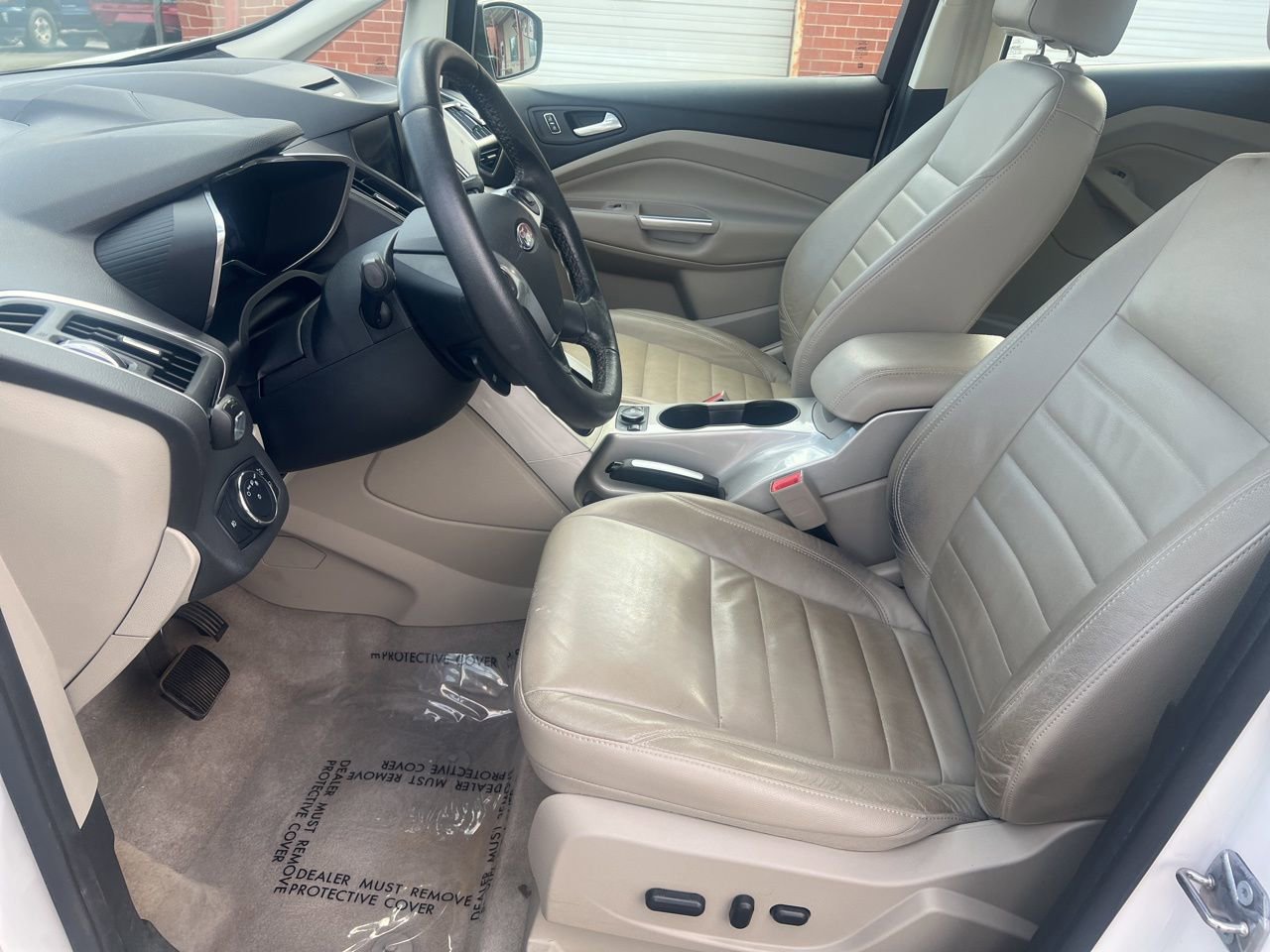 Used 2013 Ford C-MAX SEL image 16