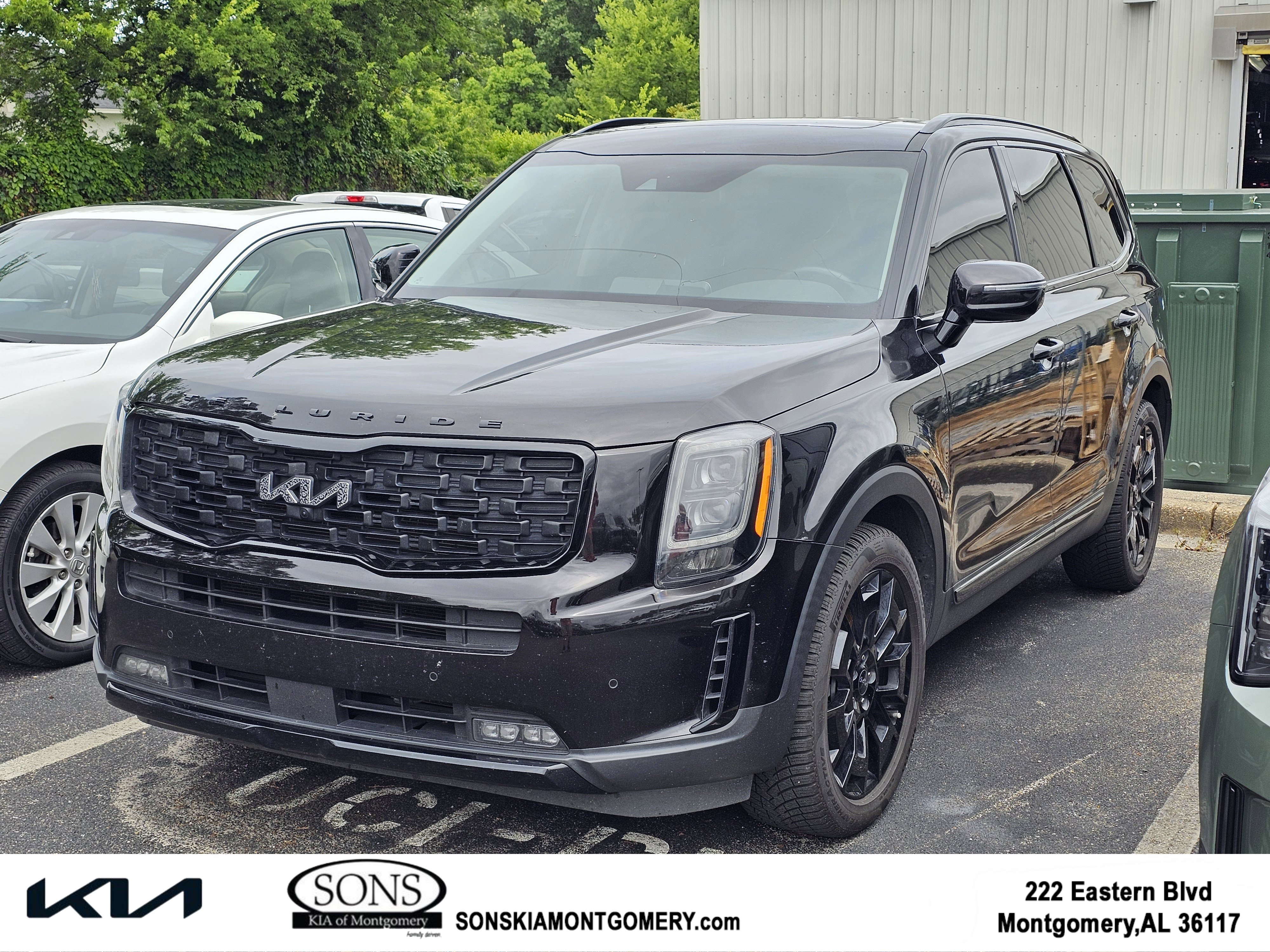 Used 2022 Kia Telluride SX w/ Nightfall Edition Package AWD/4WD image 1