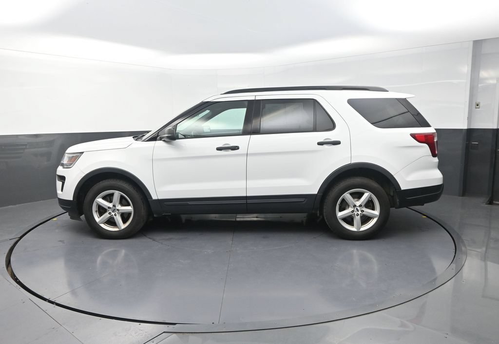 Used 2018 Ford Explorer 4WD w/ Class II Trailer Tow Package image 6