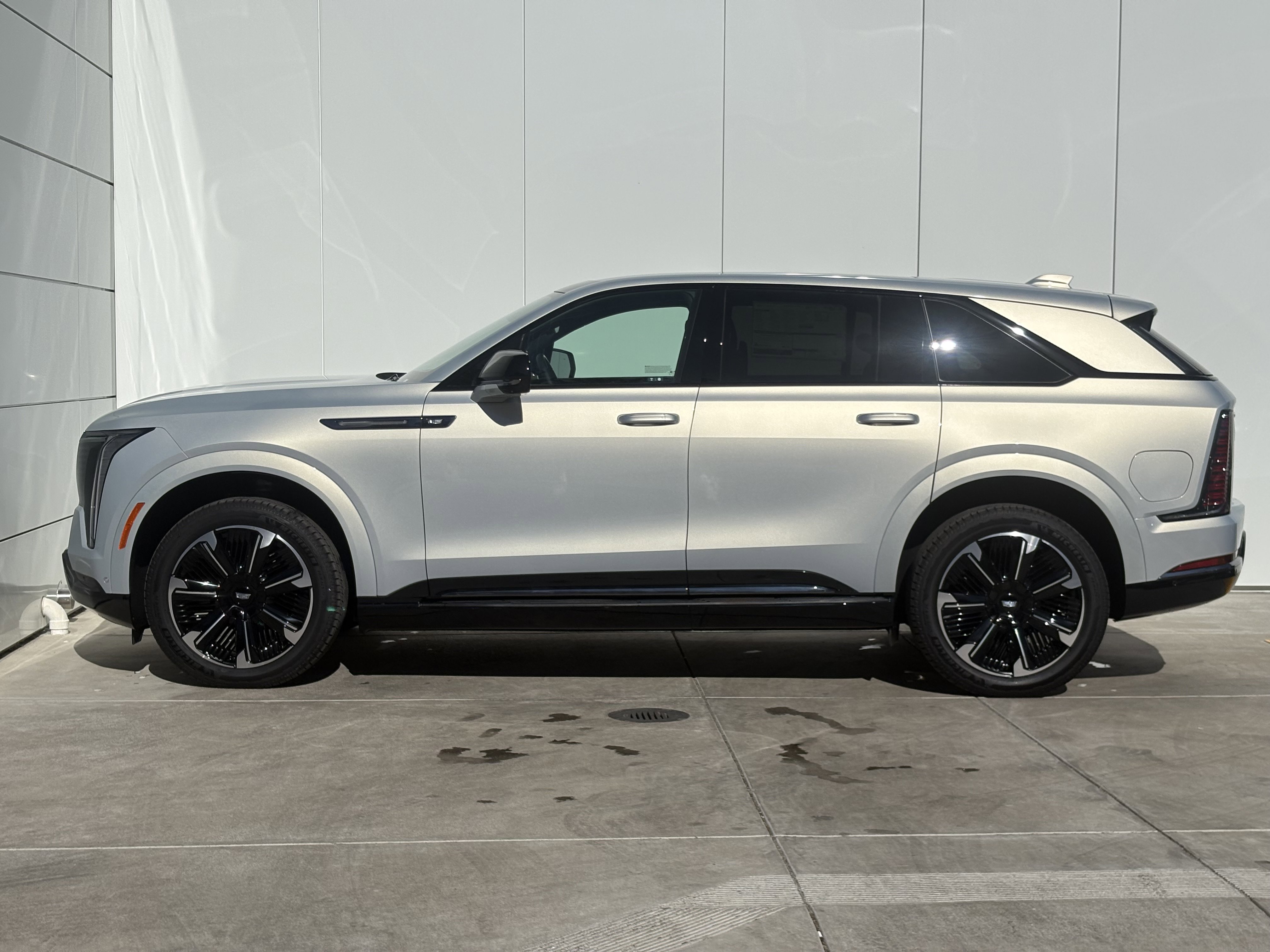 New 2025 Cadillac Escalade IQ Sport 2 image 4