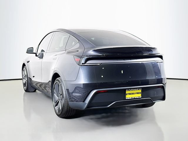 Used 2026 Tesla Model Y 2WD image 5