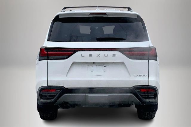Used 2023 Lexus LX 600 4WD w/ Appearance Package image 4