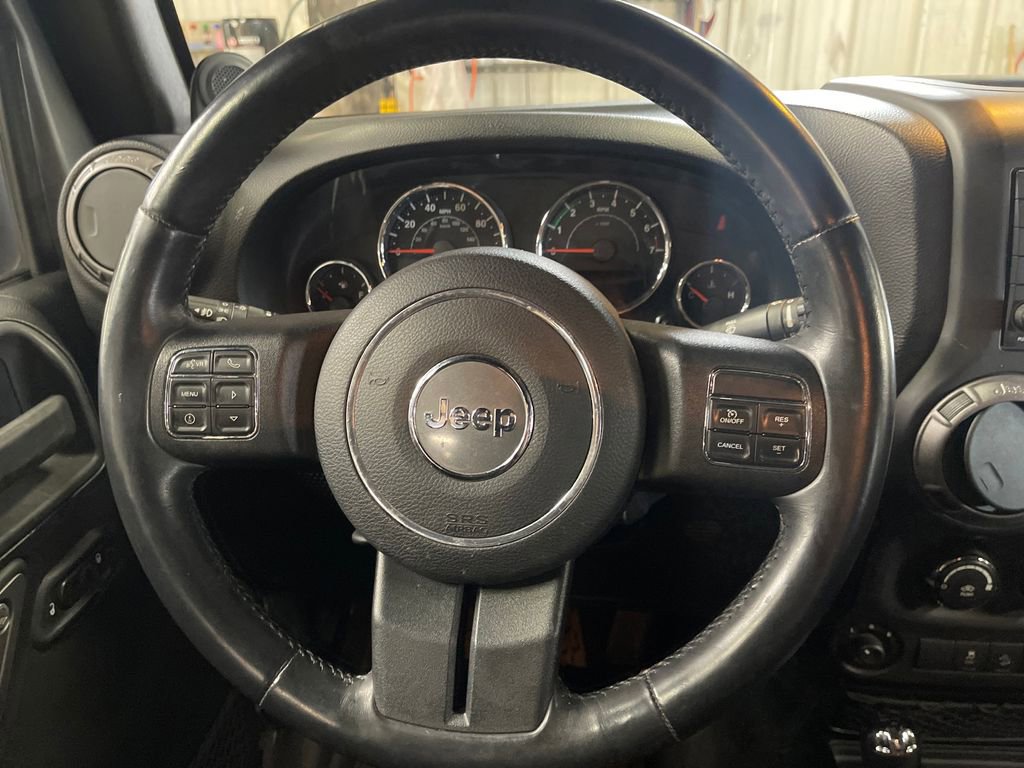 Used 2014 Jeep Wrangler Unlimited Sport w/ Quick Order Package 24S AWD/4WD image 20