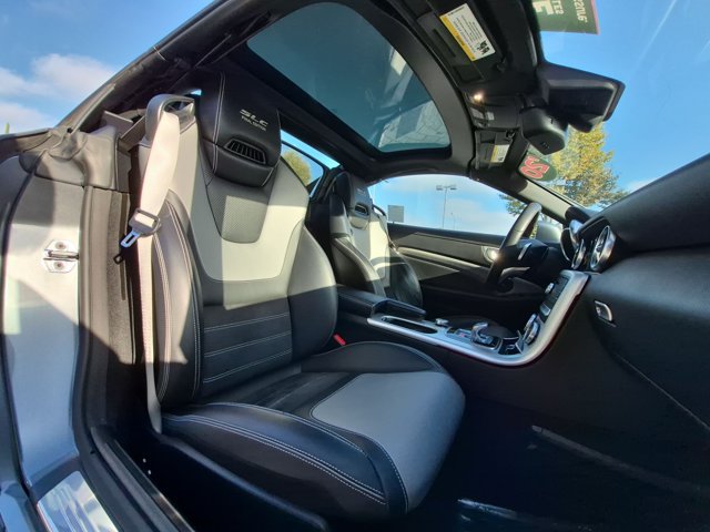 Used 2020 Mercedes-Benz SLC 300 image 18