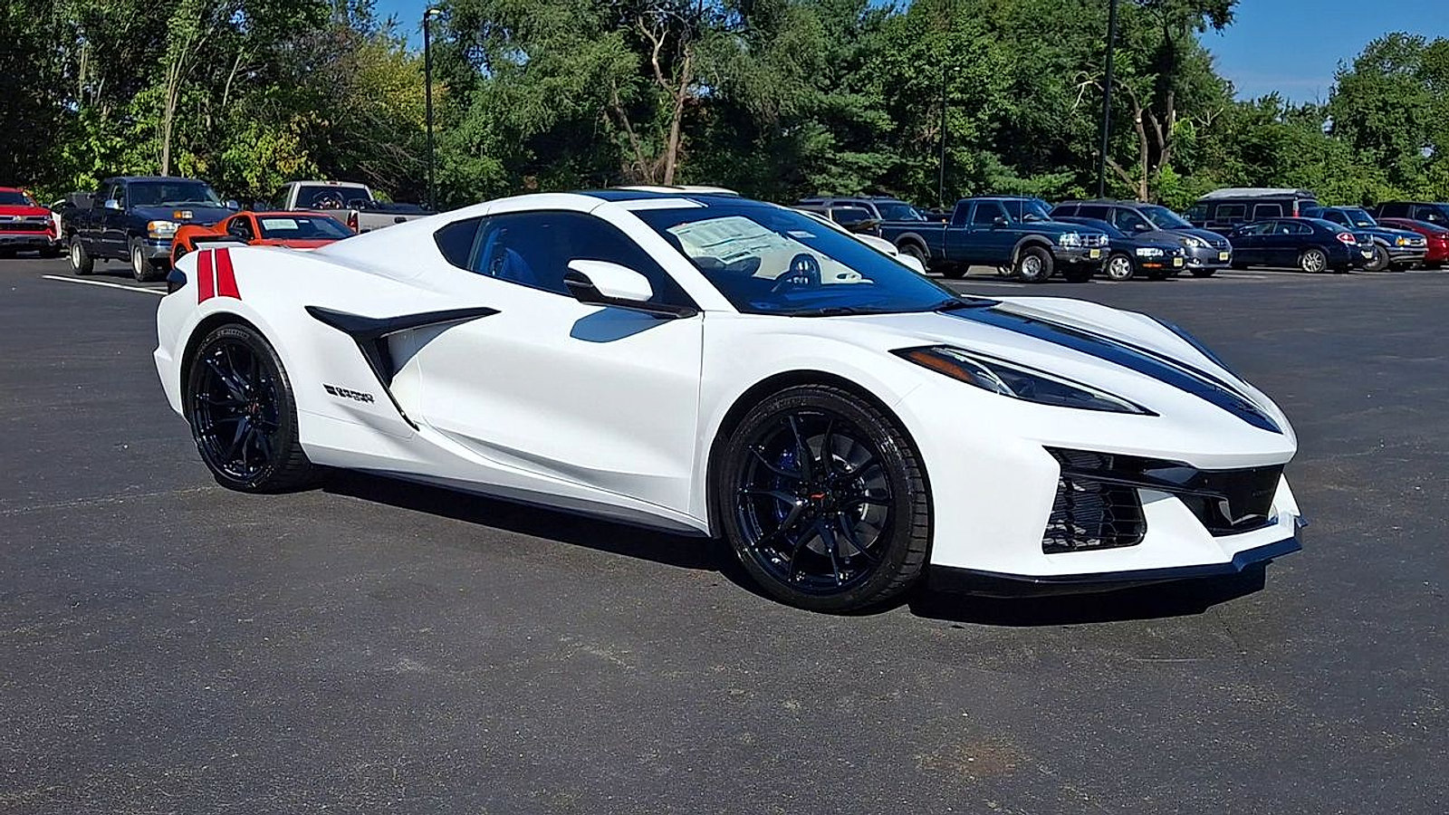 New 2027 Chevrolet Corvette Grand Sport w/ Z52 Sport Performance Package RWD image 4