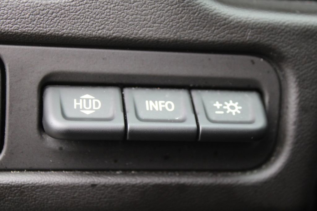 Used 2023 Chevrolet Suburban High Country image 31