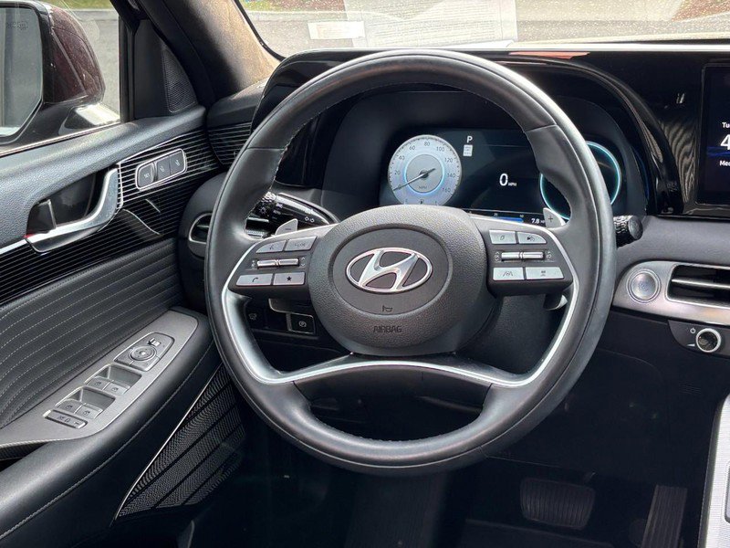 Used 2023 Hyundai Palisade Calligraphy image 13