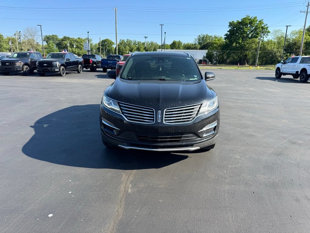 Used 2018 Lincoln MKC Reserve AWD/4WD image 2