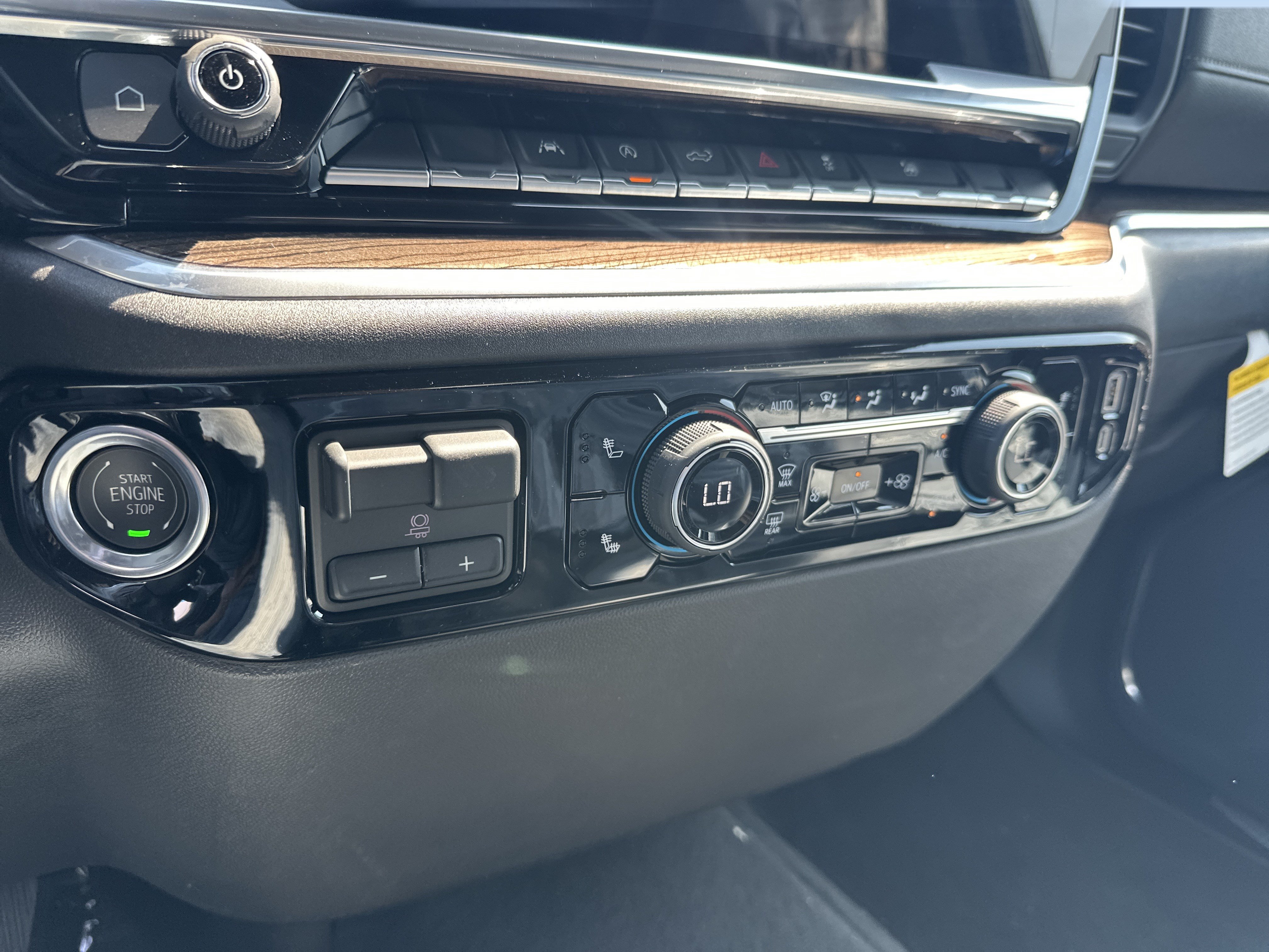 New 2026 Chevrolet Silverado 1500 LT AWD/4WD image 15