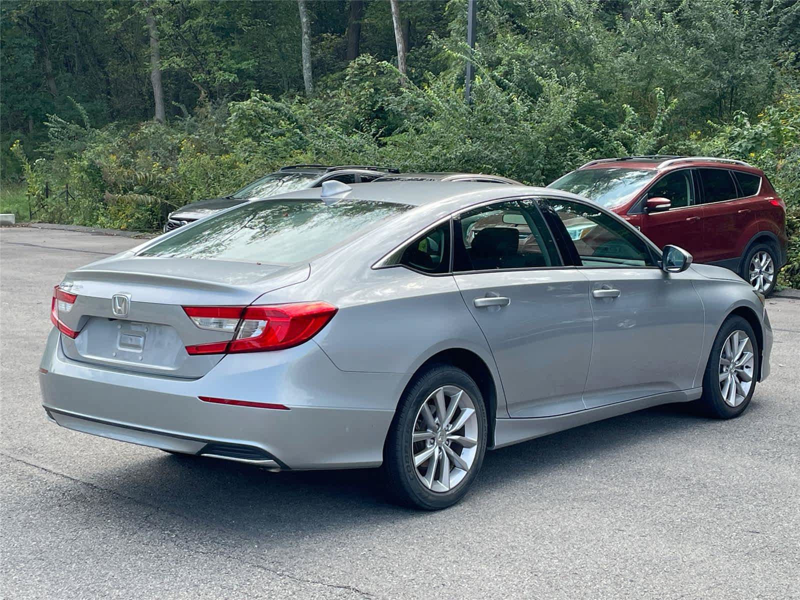 Used 2021 Honda Accord LX image 3