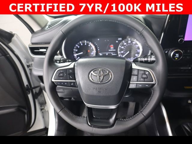 Used 2023 Toyota Highlander XLE FWD image 18