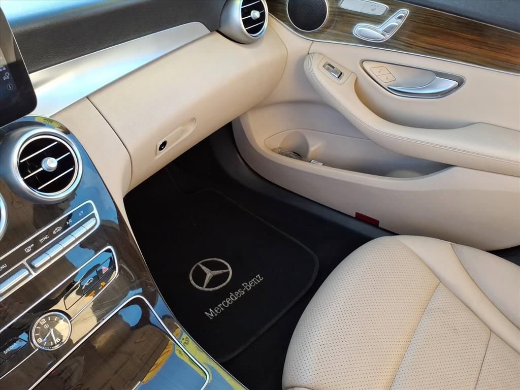 Used 2019 Mercedes-Benz C 300 Sedan image 35