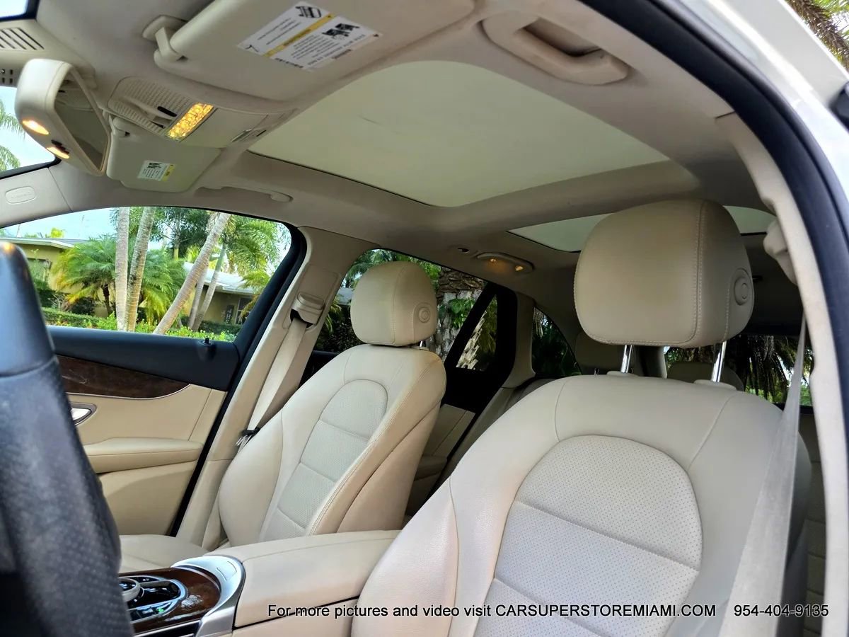 Used 2018 Mercedes-Benz GLC 300 w/ Premium Package image 18