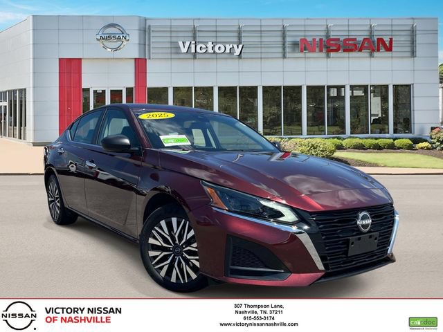 Used 2025 Nissan Altima 2.5 SV AWD/4WD image 1