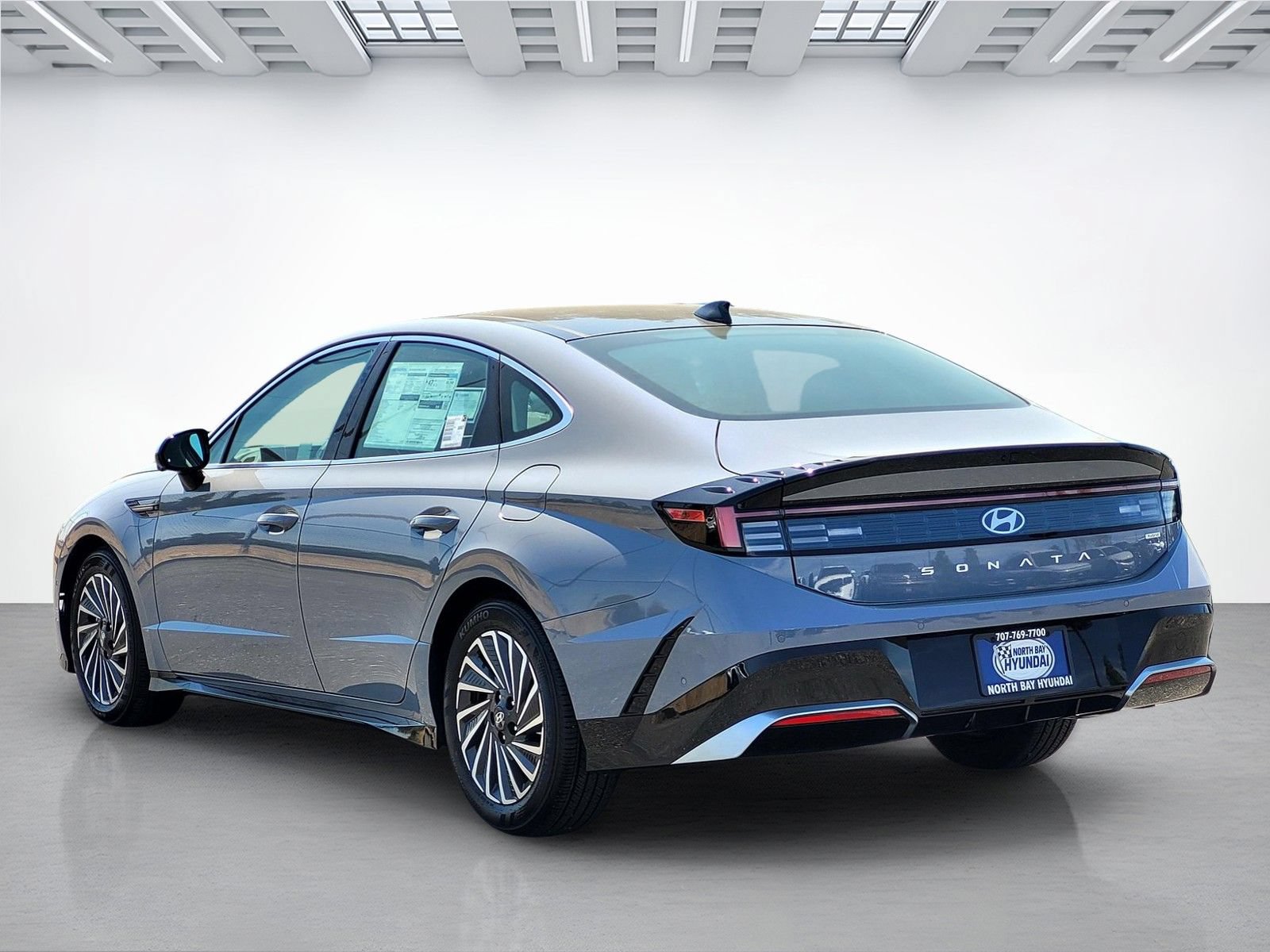New 2026 Hyundai Sonata Limited FWD image 6