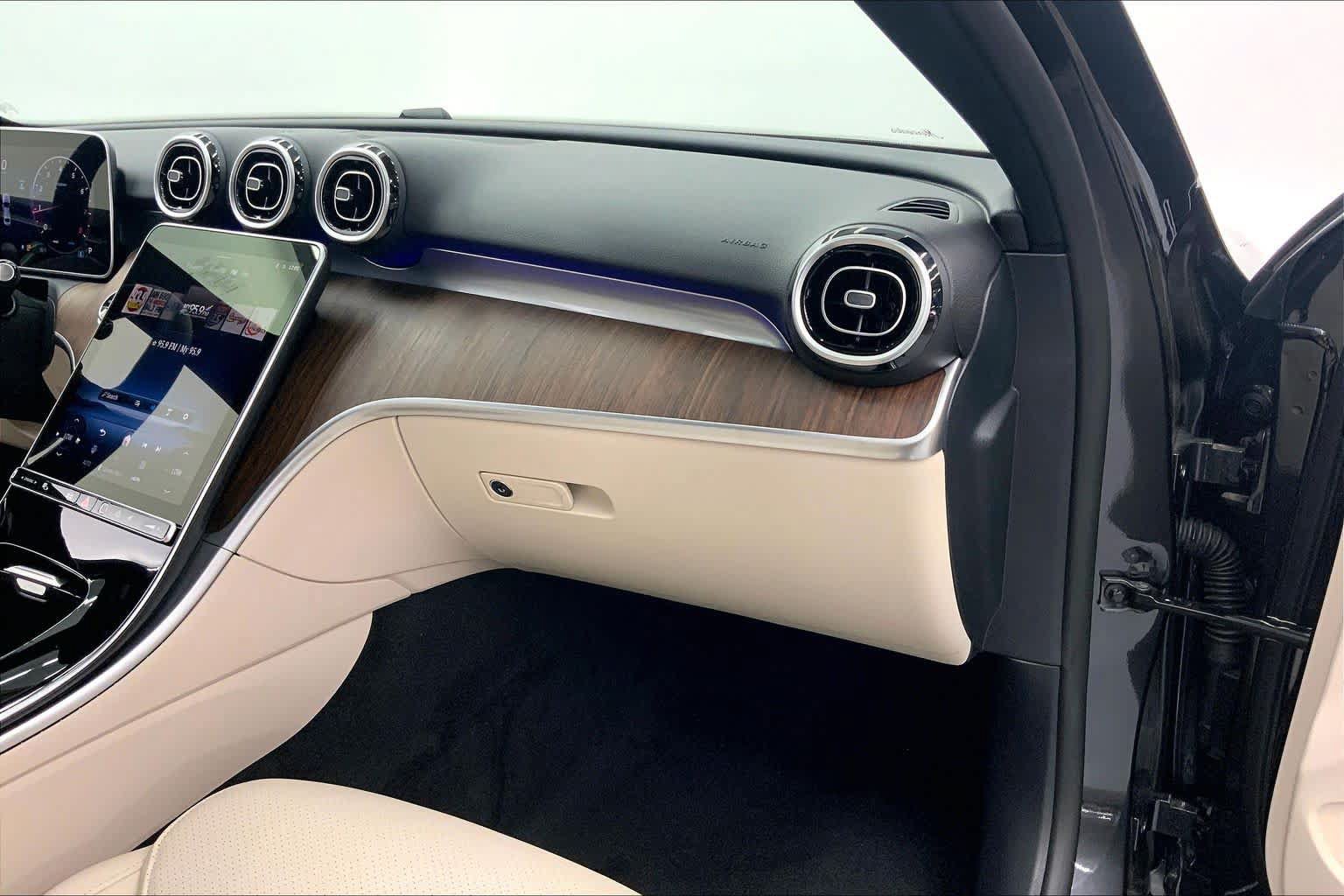 New 2026 Mercedes-Benz C 300 Sedan image 28