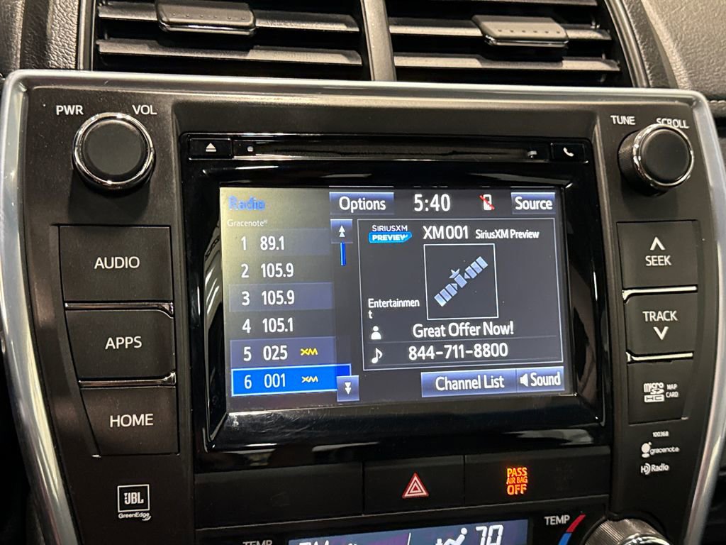 Used 2015 Toyota Camry XLE image 21