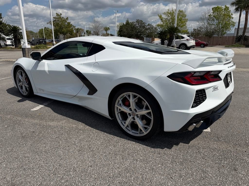 Used 2022 Chevrolet Corvette Stingray Preferred Cpe w/ Z51 Performance Package image 3